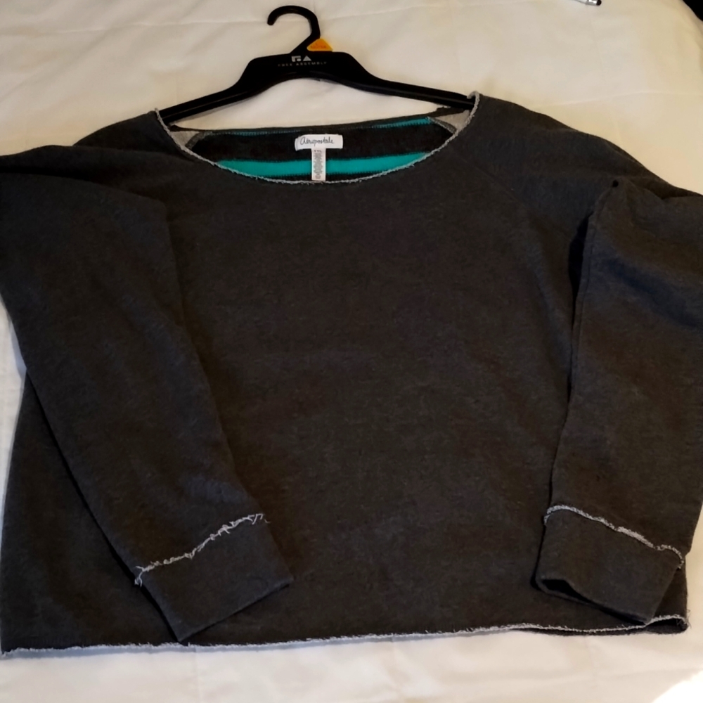 Aeropostale long sleeve sweater XXL, Gray front and sleeve turquoise stripe back
